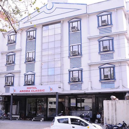 Aroma Classic Hotel Джайпур Екстериор снимка