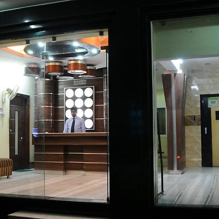 Aroma Classic Hotel Джайпур Екстериор снимка